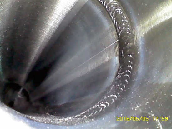 亞泰光電HIE系列工業(yè)內(nèi)窺鏡國(guó)內(nèi)某知名制藥設(shè)備現(xiàn)場(chǎng)檢測(cè)效果四