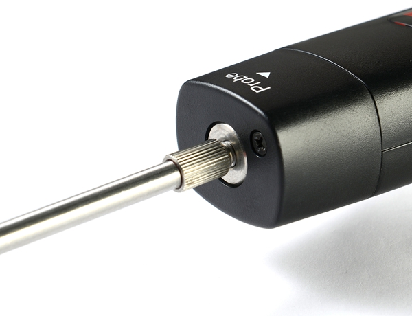 YVT-2機(jī)械故障聽診器有高靈敏探頭，可以查探出任何機(jī)械發(fā)出雜聲的部位。無論是活門震顫，挺桿震響，松動(dòng)的活塞，齒輪和泵的各類震響，繼電器的螺線管操作的聲響，都可以清晰地查探出來。