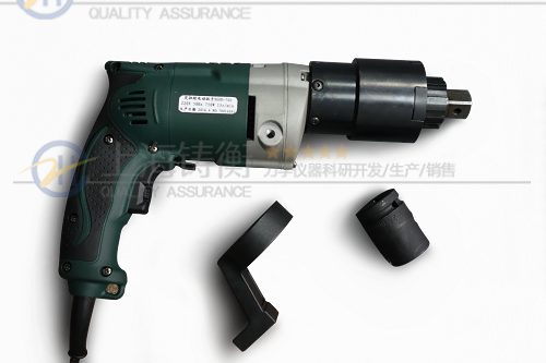 ��Ť�ظߏ�(qi��ng)��˨늄�(d��ng)����