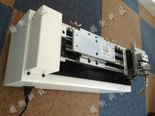 電動(dòng)臥式測(cè)試臺(tái)圖片