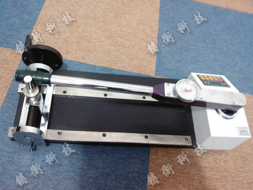 扭力扳手測(cè)量?jī)x圖片